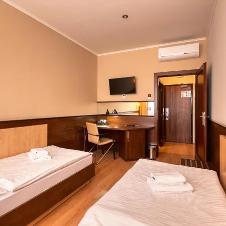 Congress Centrum Hotel 3*